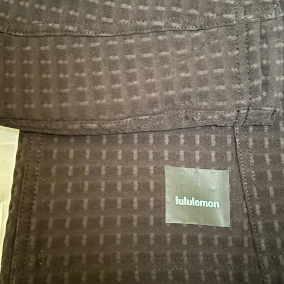 LULULEMON Water-Repellent Grid Fleece Hiking Sz 10 Jacket in Black - Picture 6 of 7